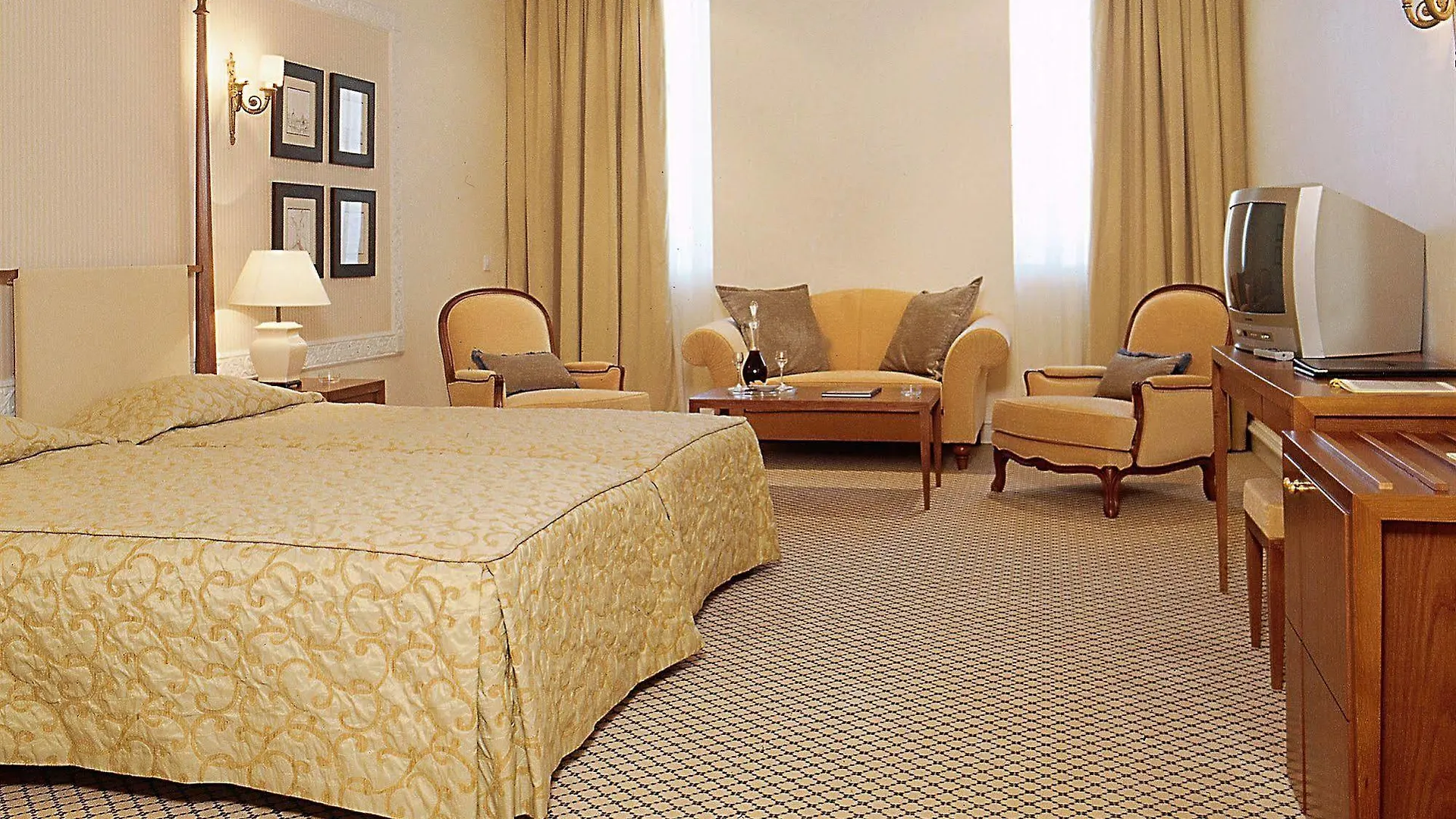 Olissippo Castelo Hotel Lisbon