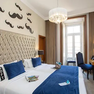Casual Belle Epoque Otel